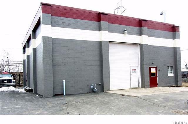 1st image of 37 Holt Dr