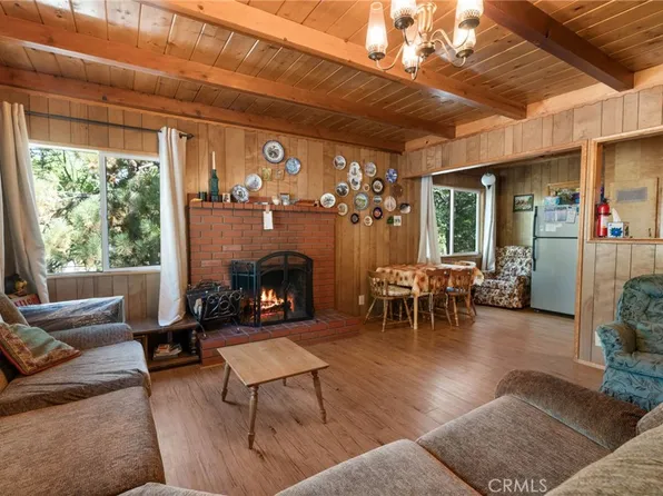 682 Talmadge Rd, Big Bear Lake, CA 92315