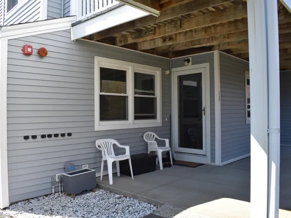 13 Senior Drive #13, Monroe, CT 06468