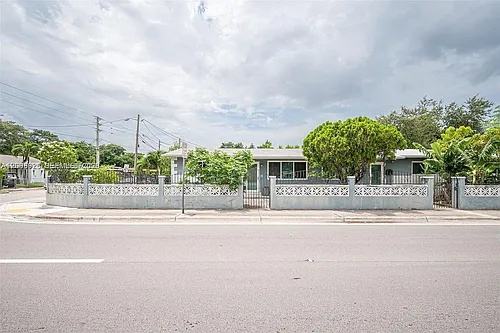 5206 N Miami Ave #2-3-4 Photo 1