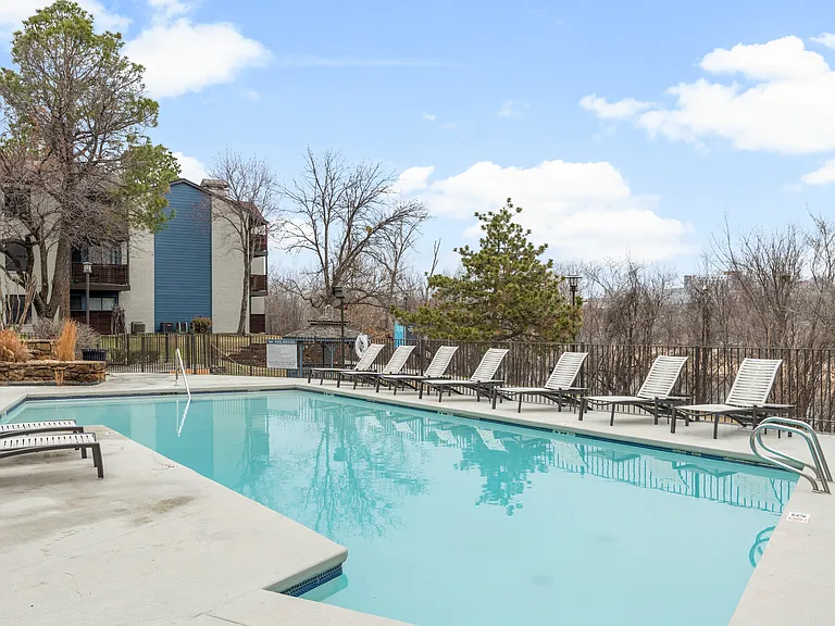 Waterside Apartments Tulsa — Photo 5