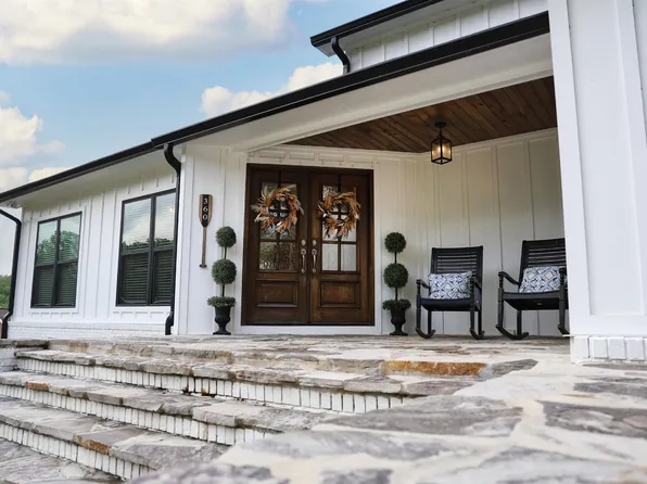360 Mill Stream Trl, Muscle Shoals, AL 35661