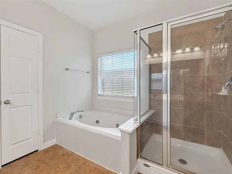 78 S Archwyck Cir — Photo 39