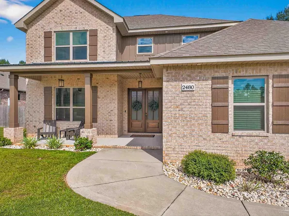 2480 Carthage Ct, Cantonment, FL 32533