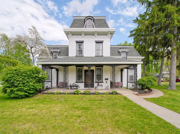 403 E Main St, Morenci, MI 49256