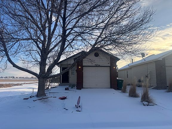 3rd image of 467 Lilac Ave