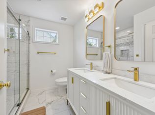 26226 Ocala Cir, Chantilly, VA 20152