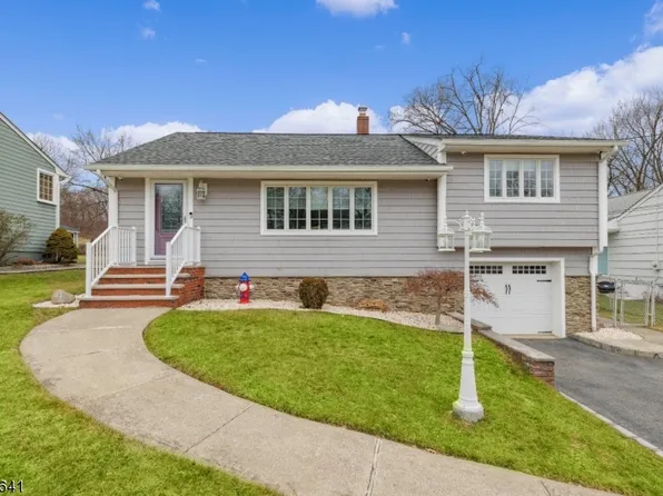 44 Old Orchard Ct, Cedar Grove Twp., NJ 07009