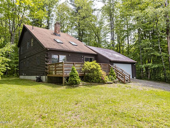 2nd image of 48 Canterbury Ln