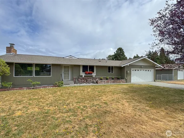 860 Thornton Drive, Sequim, WA 98382