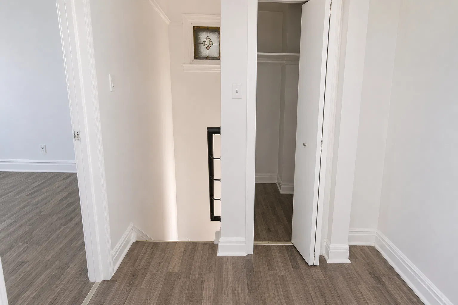 2 bed, 680 sqft, $2,700 — Photo 2