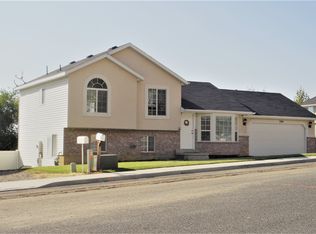 709 N Murdock Dr, Pleasant Grove, UT 84062