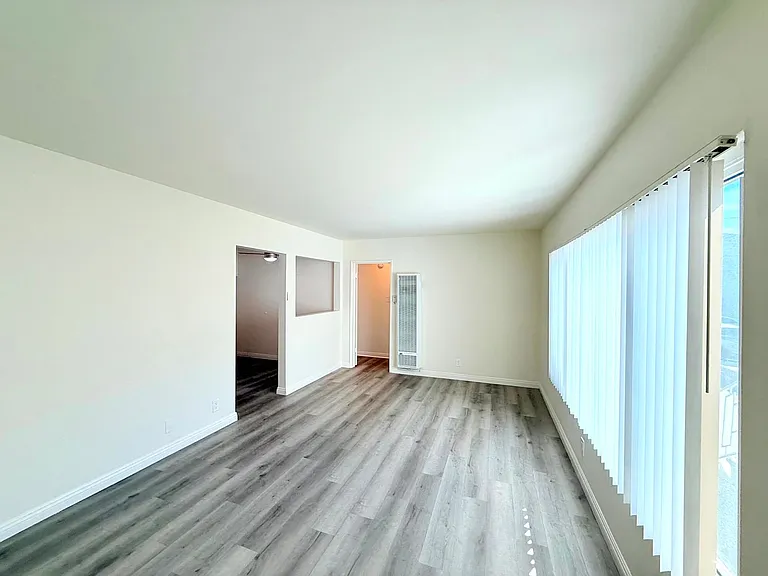 625 Aerick Street — Photo 3