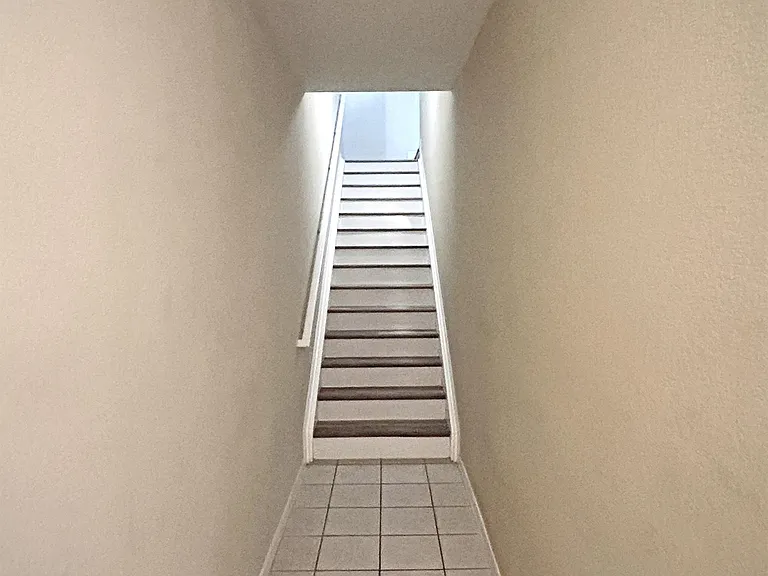104 SW Peacock Blvd #204 — Photo 3