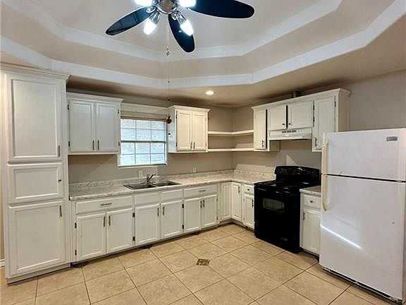 3rd image of 4303 N Obra Vista Ave