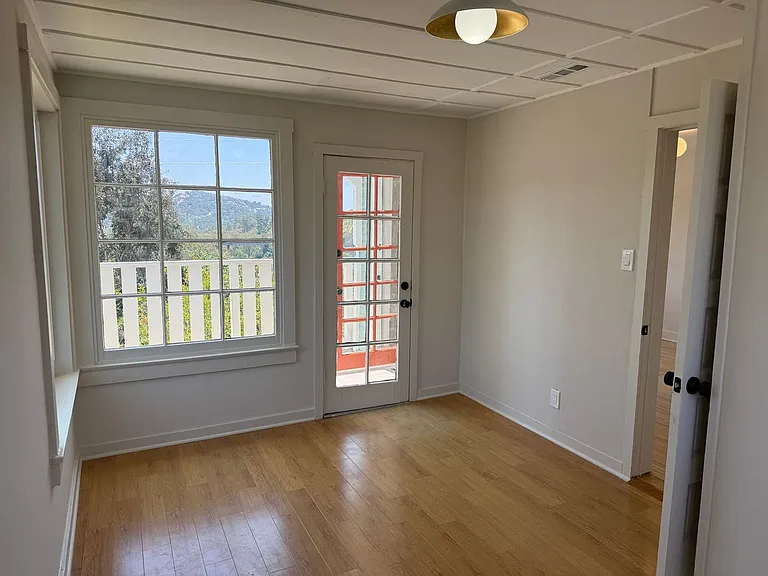 128 S Ave 63 — Photo 12