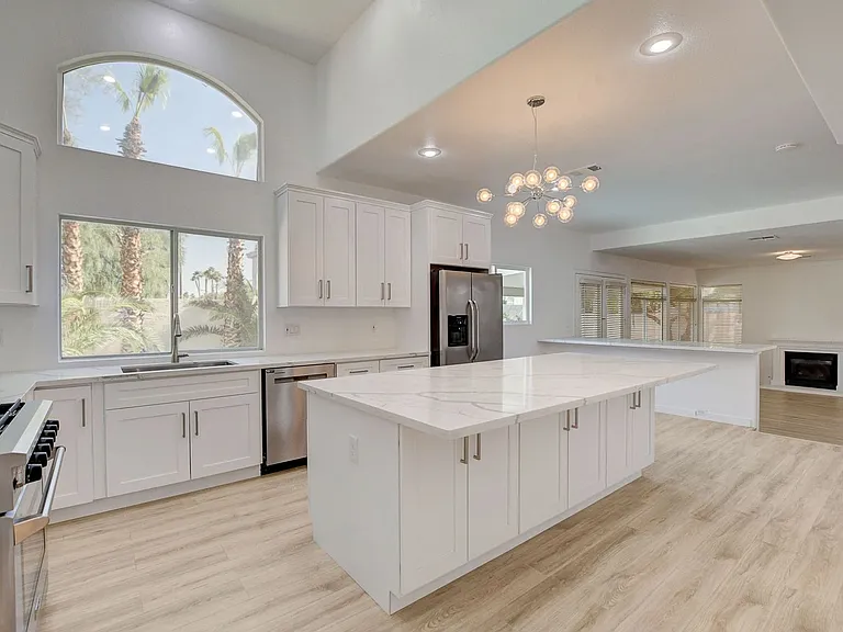 8401 Desert Quail Dr — Photo 23