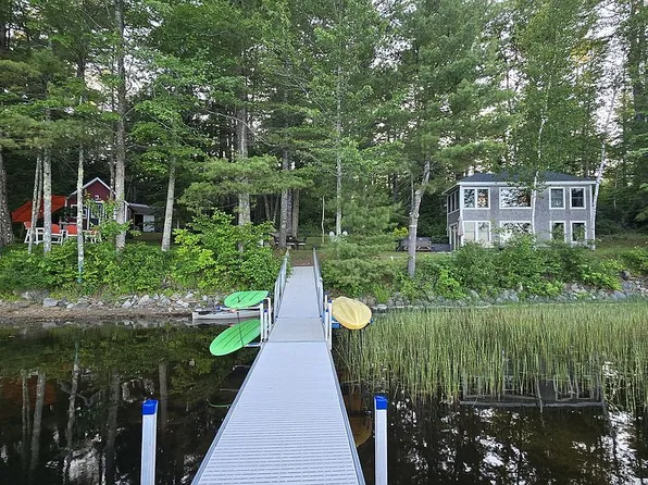224 Crawfordsburn Ln, Union, ME 04862