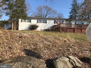 1 Golfview Dr, Quakertown, PA