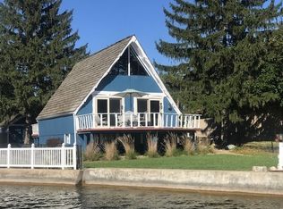 2017 Boulevard St, Rochester, IN 46975