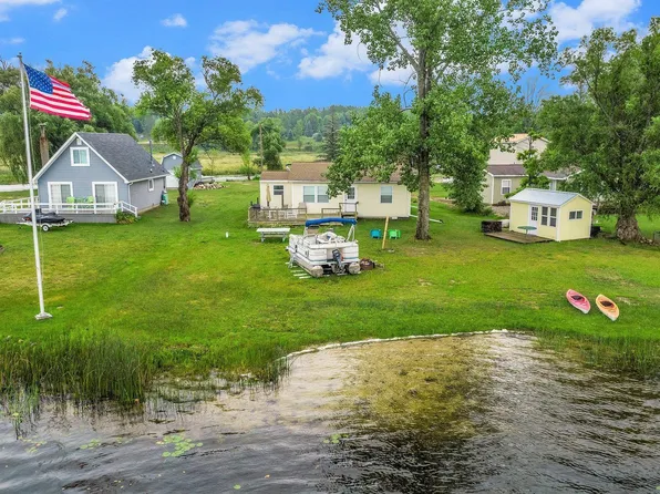 4447 Lisa Ln, Hale, MI 48739