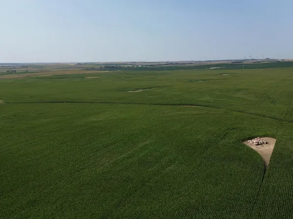 139A Road, Mandan, ND 58554