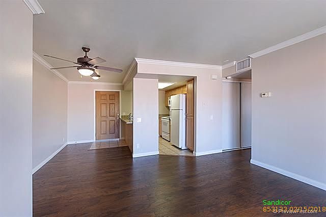 2nd image of 4222 Menlo Ave Unit 40