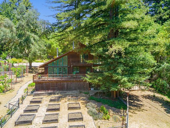 3rd image of 303 Midway Ranch Rd