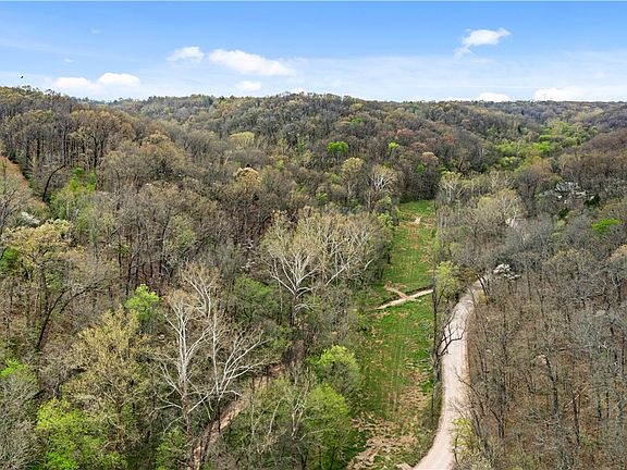 5th image of Rocky Dell Hollow Rd