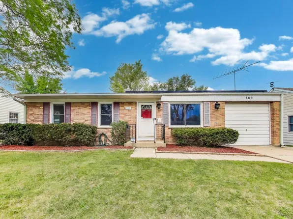 360 Rosewood Ave, Buffalo Grove, IL 60089