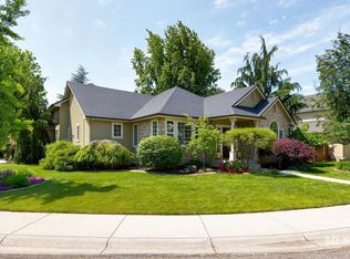 9407 W Pebblestream Dr, Boise, ID 83709