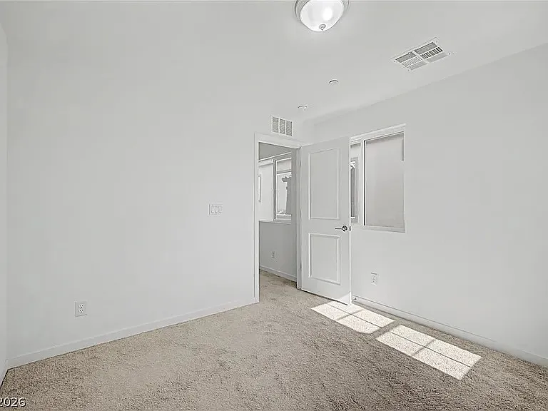 874 Pointe Arbor St — Photo 6