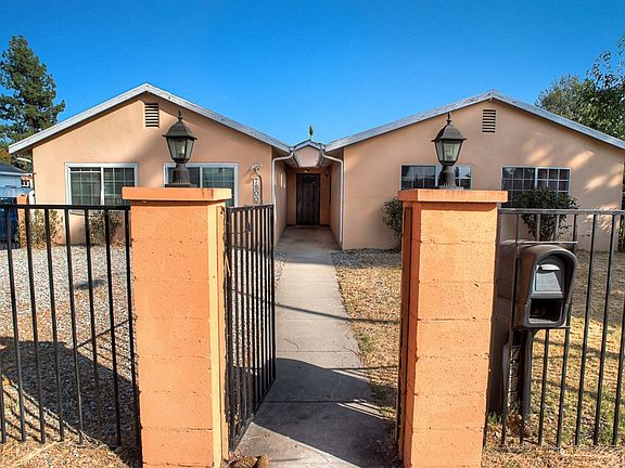 5th image of 7500 Fallbrook Ave