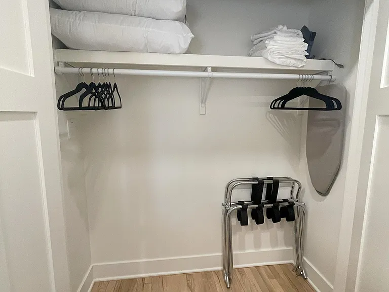 128 W Ash St #4 — Photo 18