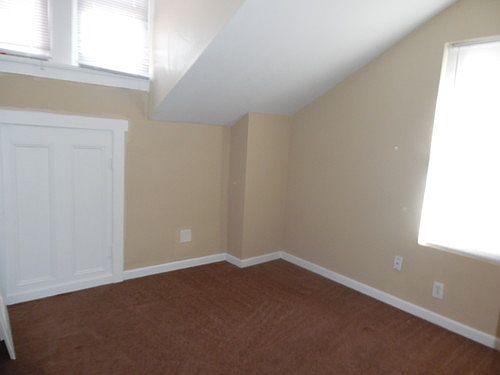 5th image of 2839 Winnebago St
