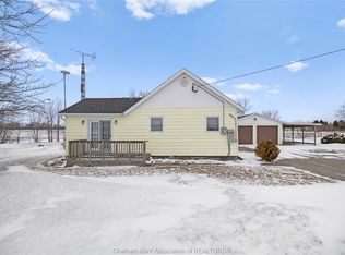 20695 Tasker Rd, Chatham Kent, ON N0P 1W0