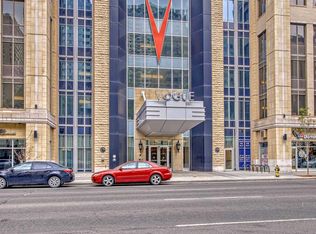 930 S 6th Ave SW #3401, Calgary, AB T2P 1J3