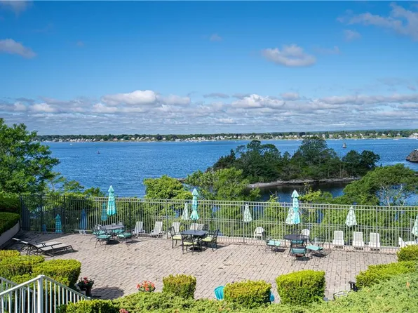 29 Bullocks Point Ave #3/5A, Riverside, RI 02915
