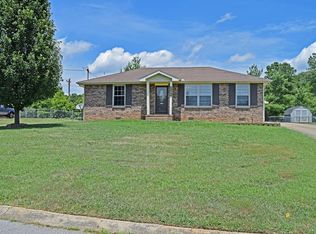 2719 Knob Ct, Clarksville, TN 37043