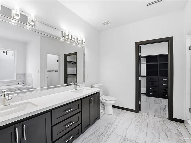 4120 Wisteria Ave — Photo 7