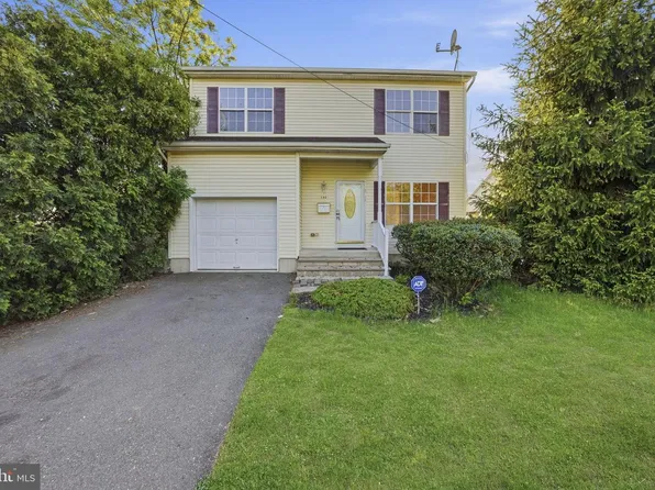 395 Bunting Ave, Hamilton, NJ 08611