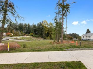 2316 Sparrow Ln, Nanaimo, BC V9T5J4