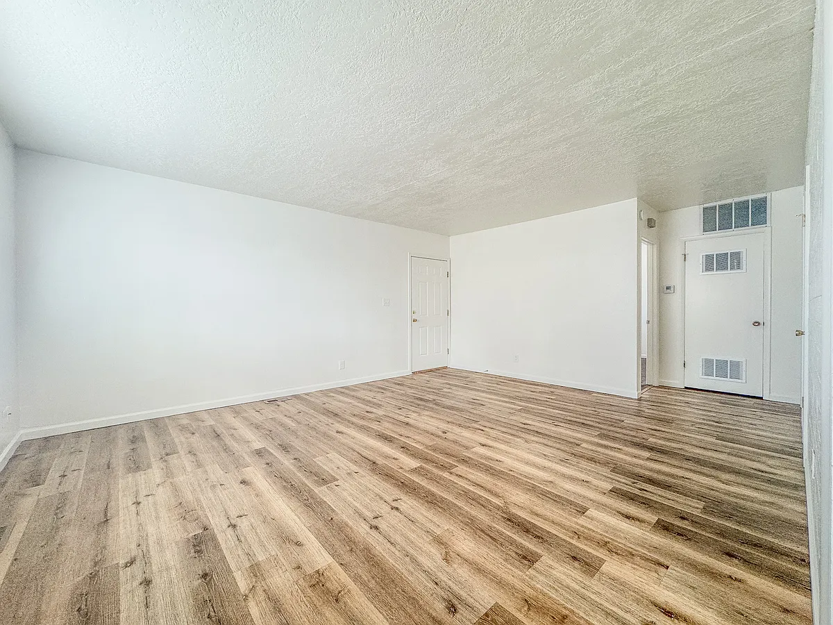 Building Photo - 1455 S 50 E #1455
