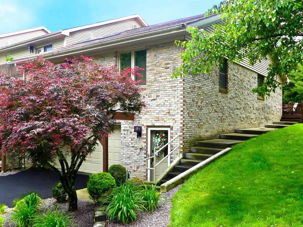 1551 Village Ct, Evansville, IN 47725