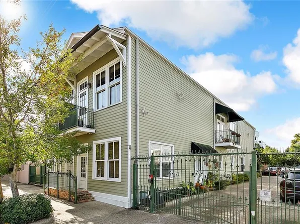 910 Touro St APT 4, New Orleans, LA 70116