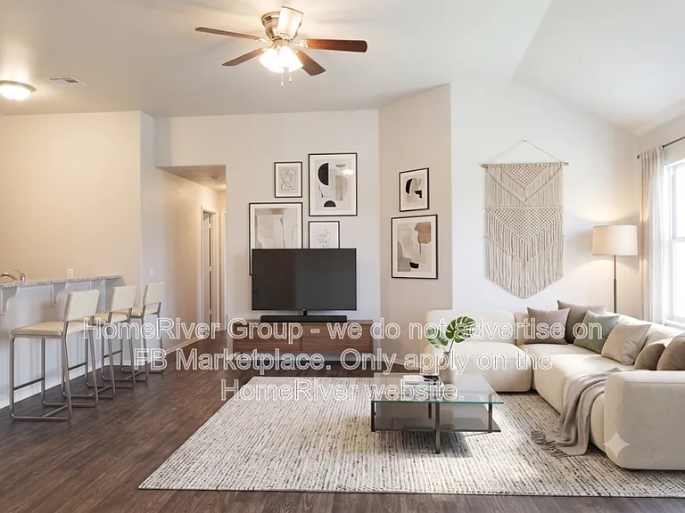 1601 Everglade Ct — Photo 2
