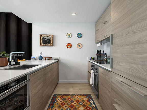 4th image of 1300 S Miami Ave #2103