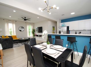 819 E 40th St #B, Houston, TX 77022