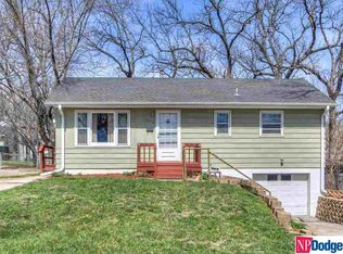 8312 Maywood St, Ralston, NE 68127