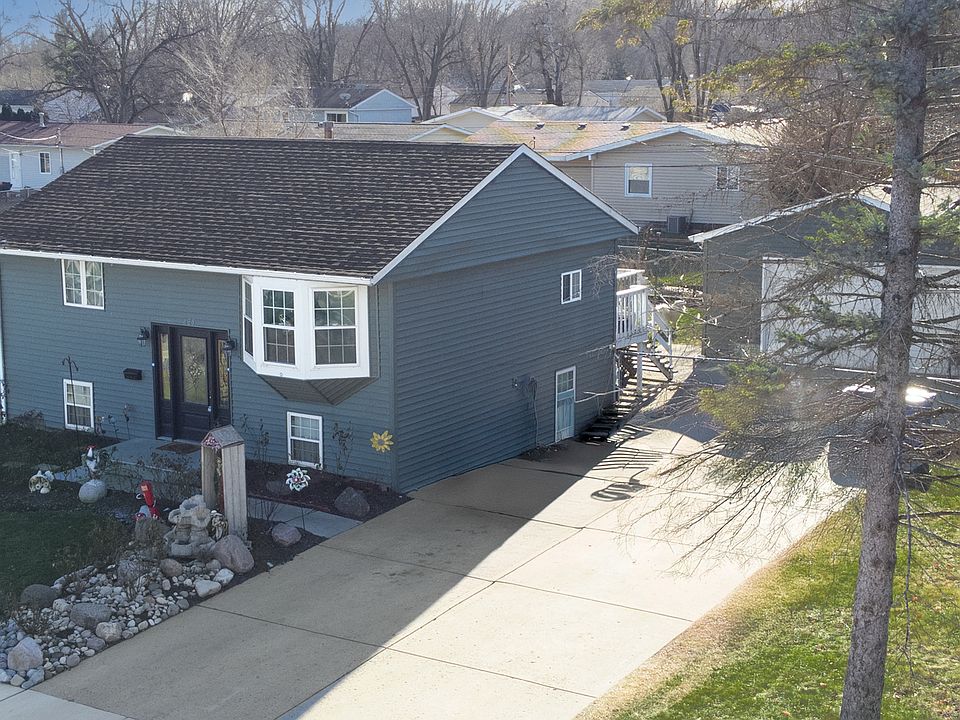 1st image of 625 Westwind Dr